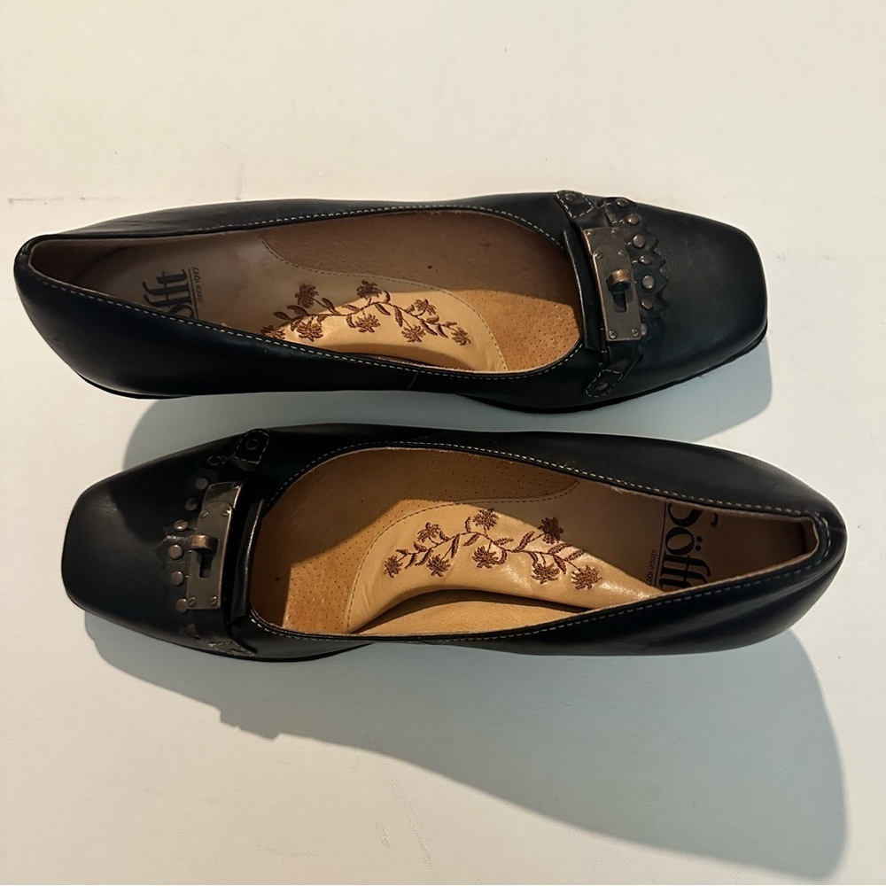 Sofft Kitten Heel Pump Kiltie Horse Bit Black Leather Size 8.5 Classic - Picture 3 of 11